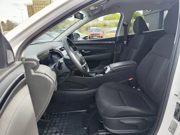Hyundai Tucson 1.6 T-GDI/110kW Smart Navi DCT - foto 14
