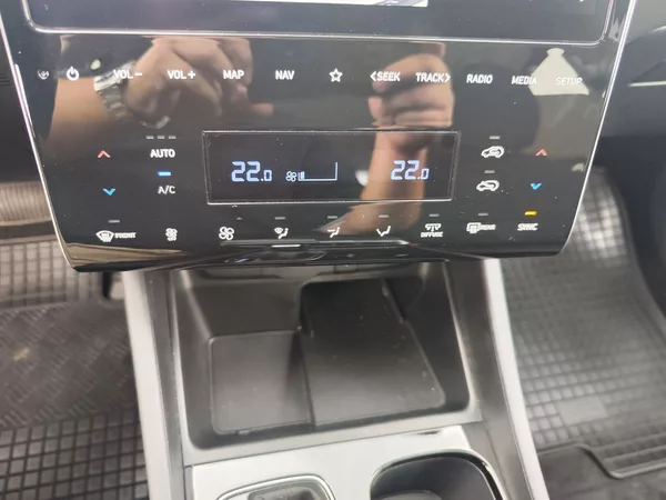 Hyundai Tucson 1.6 T-GDI/110kW Smart Navi DCT - foto 22