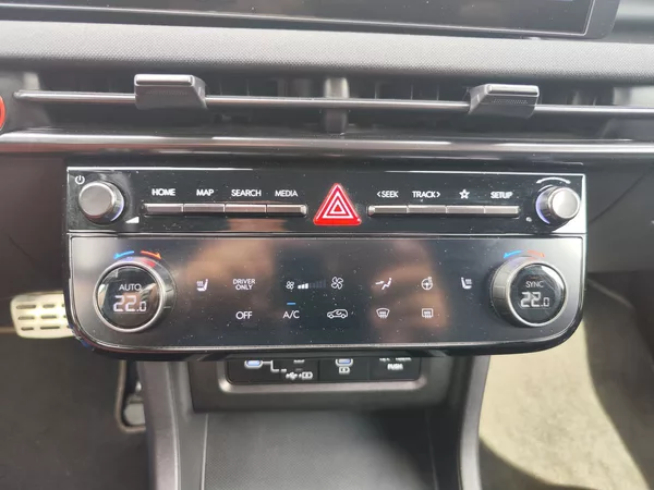 Hyundai Tucson 1.6 T-GDI/158kW HEV N-Line DCT - foto 27