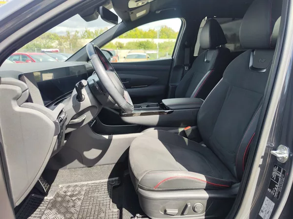 Hyundai Tucson 1.6 T-GDI/118kW N-Line STL DCT - foto 19