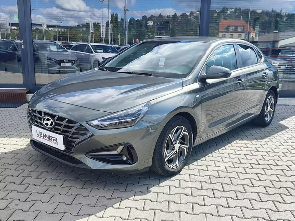 Hyundai i30 1.5 T-GDI/117kW Smart DCT