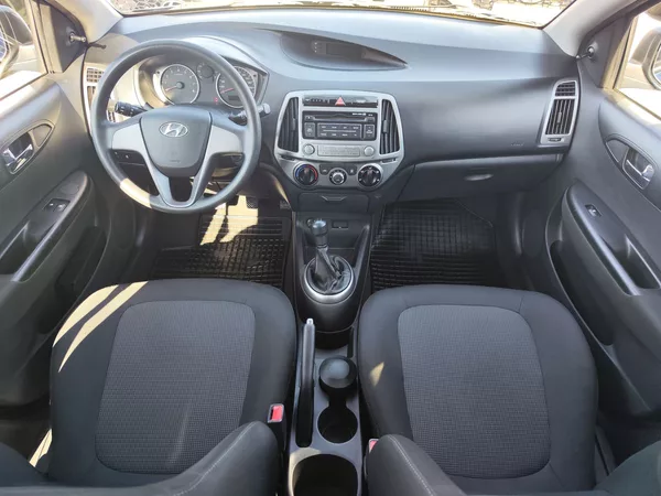 Hyundai i20 1.2i/63kW Family Space - foto 12