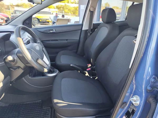 Hyundai i20 1.2i/63kW Family Space - foto 13