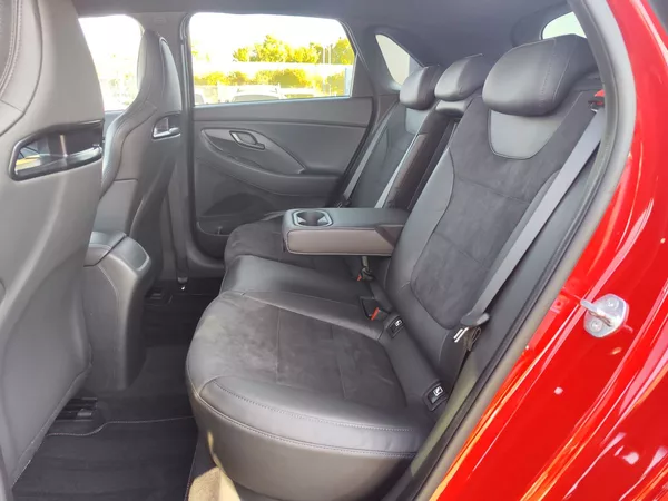 Hyundai i30 2.0 T-GDI/206kW N-Performance - foto 11