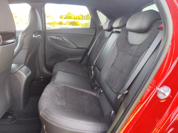 Hyundai i30 2.0 T-GDI/206kW N-Performance - foto 12