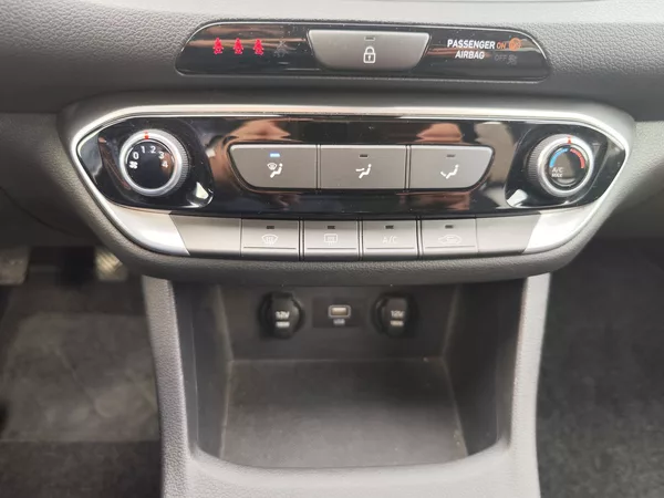 Hyundai i30 1.0 T-GDI/88kW Start Plus - foto 15