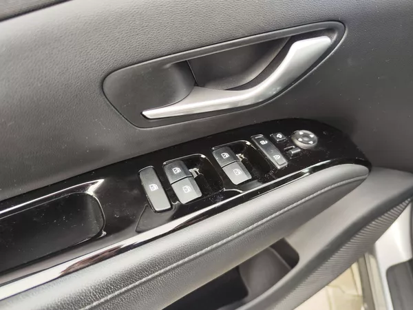 Hyundai Tucson 1.6 T-GDI/110kW Smart DCT - foto 28