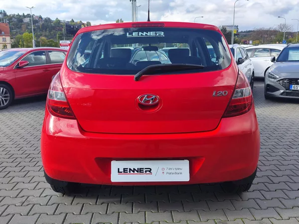Hyundai i20 1.2i/57kW Comfort A/C - foto 6