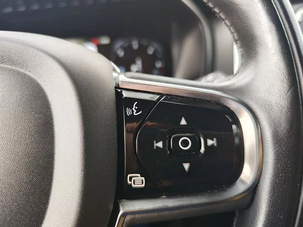 Volvo XC90 B5 2.0/173kW Inscription AT 4x - foto 37