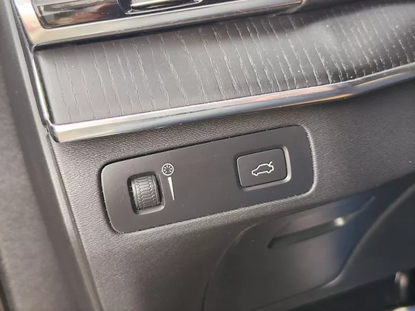 Volvo XC90 B5 2.0/173kW Inscription AT 4x - foto 40
