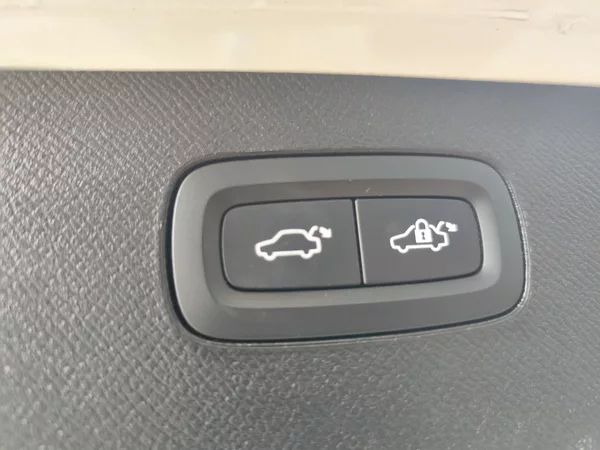 Volvo XC90 B5 2.0/173kW Inscription AT 4x - foto 10