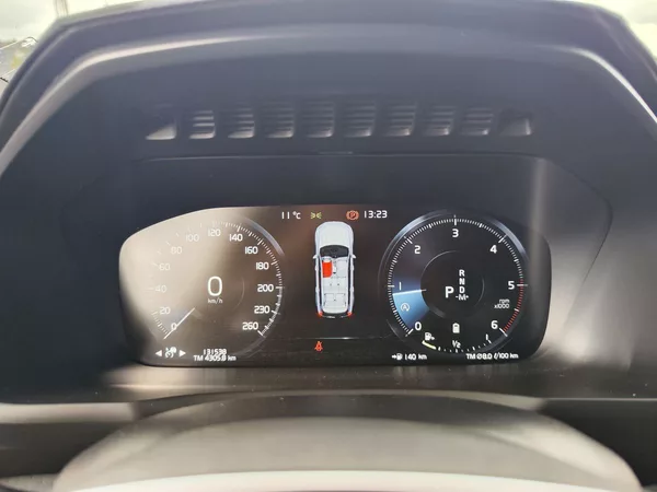 Volvo XC90 B5 2.0/173kW Inscription AT 4x - foto 22