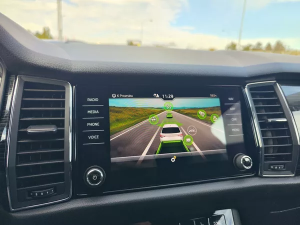 Škoda Kodiaq 2.0 TDI/147kW Style DSG 4x4 - foto 19
