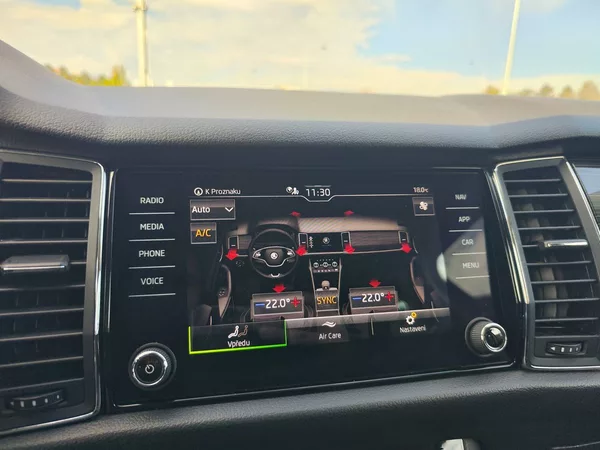 Škoda Kodiaq 2.0 TDI/147kW Style DSG 4x4 - foto 24