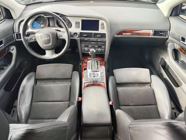 Audi A6 3.0 TDI/176kW V6 quattro AT - foto 12