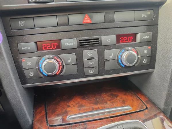 Audi A6 3.0 TDI/176kW V6 quattro AT - foto 19