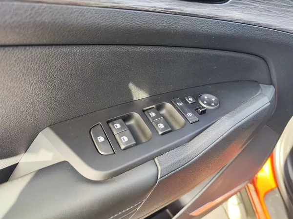 Kia Sportage 1.6 T-GDI/110kW Exclusive - foto 31