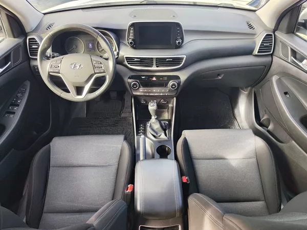 Hyundai Tucson 1.6 CRDI/85kW Smart - foto 11