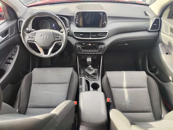 Hyundai Tucson 1.6 CRDI/85kW Traveller - foto 12