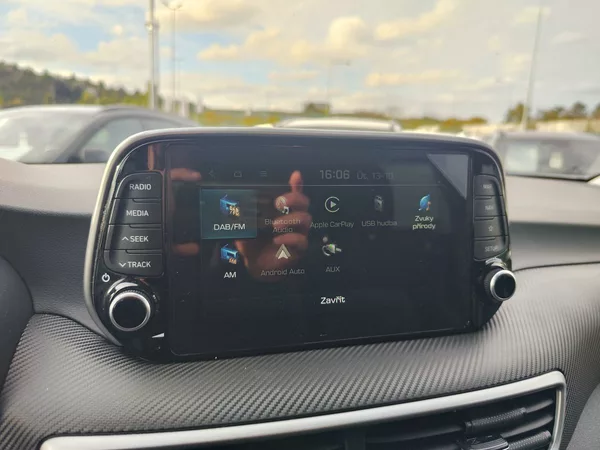 Hyundai Tucson 1.6 CRDI/85kW Traveller - foto 17