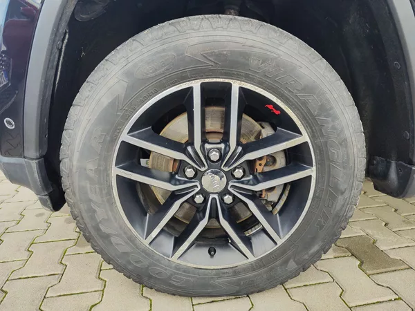 Jeep Grand Cherokee 5.7 HEMI/268kW V8 Trailhawk AT - foto 35