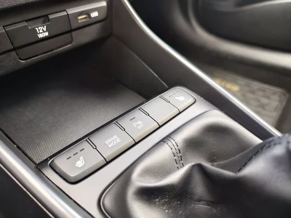 Hyundai Bayon 1.0 T-GDI/74kW Play Climate - foto 17