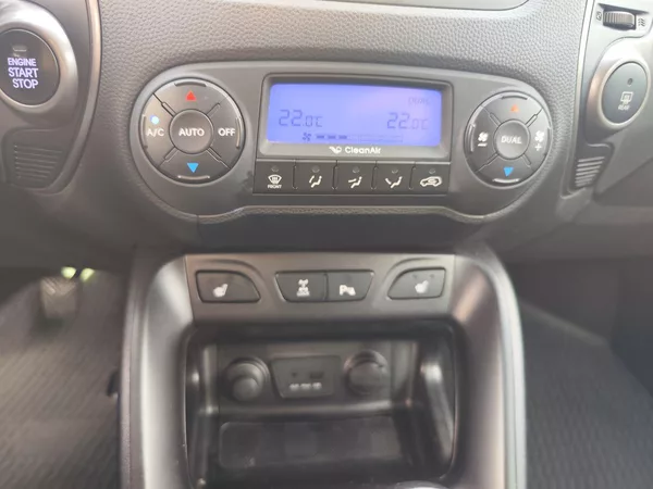 Hyundai ix35 2.0 GDI/122kW Style Navi - foto 19