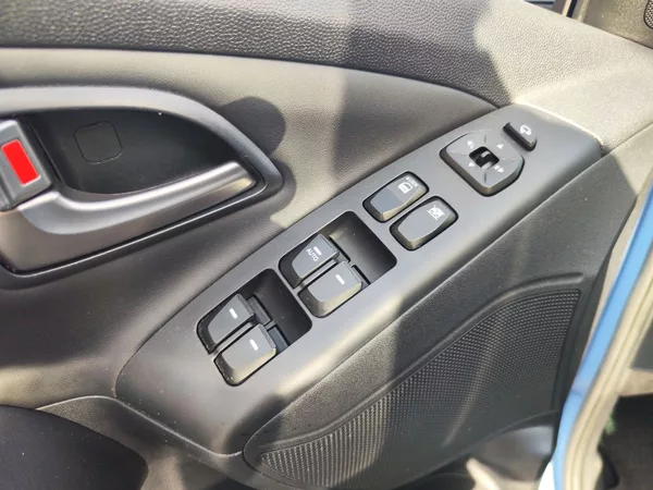 Hyundai ix35 2.0 GDI/122kW Style Navi - foto 30