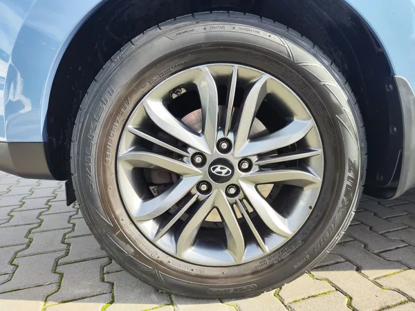 Hyundai ix35 2.0 GDI/122kW Style Navi - foto 31