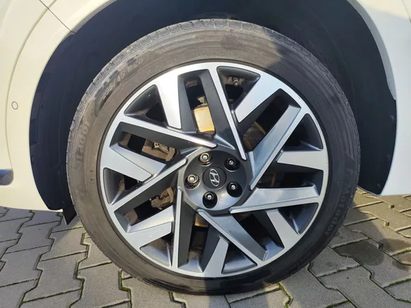 Hyundai Santa Fe 2.2 CRDI/148kW Luxury DCT 4x4 - foto 36