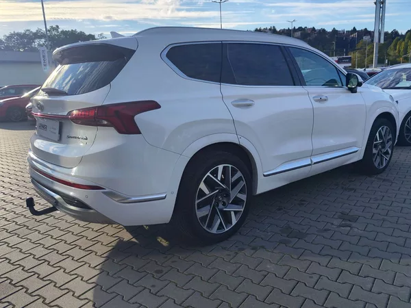 Hyundai Santa Fe 2.2 CRDI/148kW Luxury DCT 4x4 - foto 5