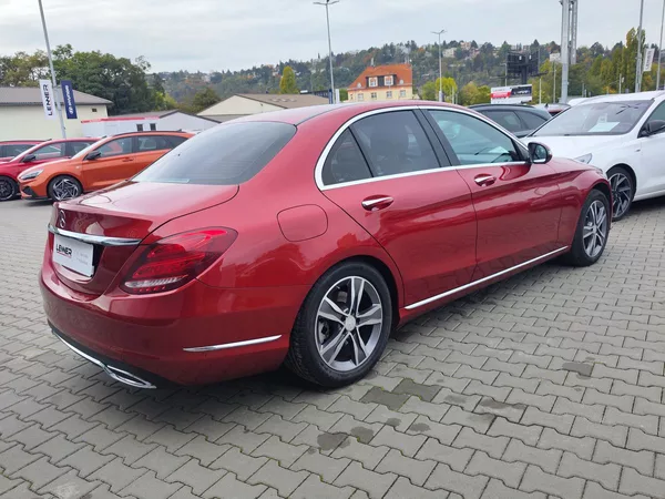 Mercedes-Benz Třídy C 250d/150kW 4MATIC AT - foto 5
