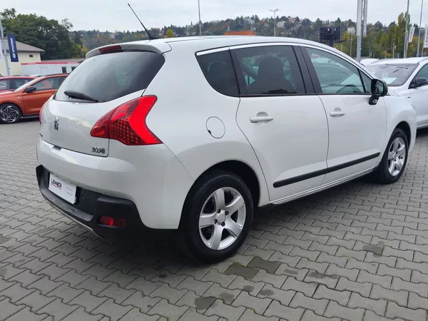 Peugeot 3008 2.0 HDI/110kW Premium - foto 5