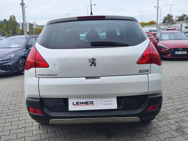 Peugeot 3008 2.0 HDI/110kW Premium - foto 6