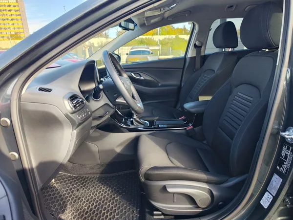 Hyundai i30 1.5 T-GDI/103kW Style - foto 14