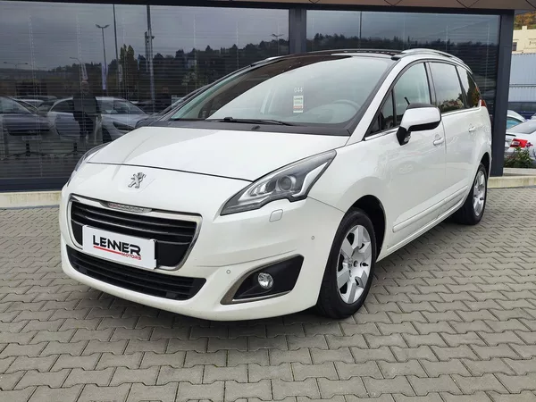 Peugeot 5008 2.0 HDI/110kW Allure