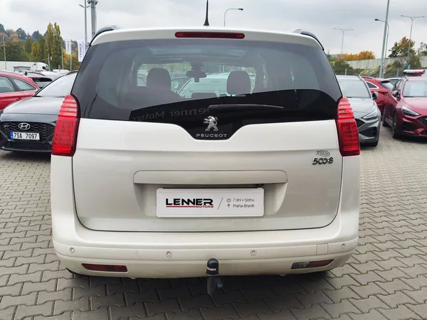 Peugeot 5008 2.0 HDI/110kW Allure - foto 6