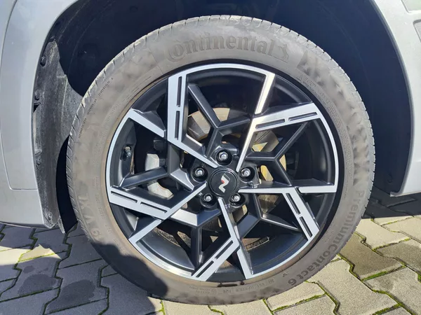 Hyundai Tucson 1.6 T-GDI/118kW N-Line DCT - foto 33