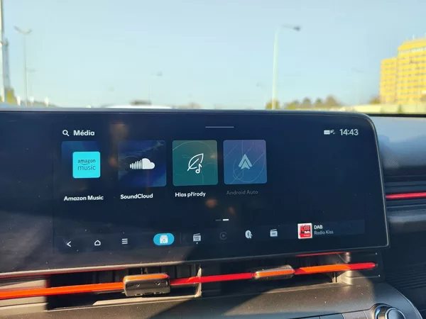 Hyundai Kona 1.6 T-GDI/145kW N-Line DCT - foto 20