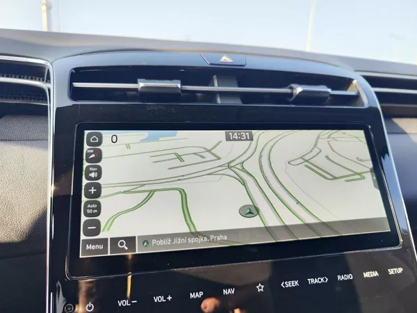 Hyundai Tucson 1.6 T-GDI/110kW Smart Navi - foto 19