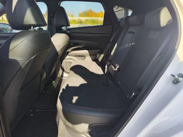 Hyundai Tucson 1.6 T-GDI/212kW N-Line PHEV AT - foto 13