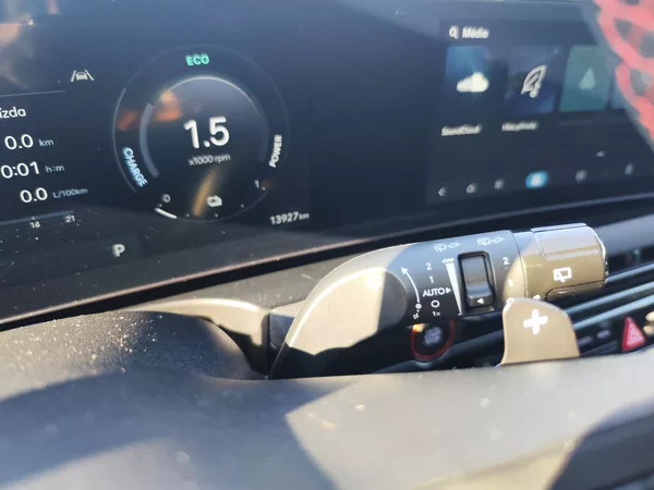 Hyundai Tucson 1.6 T-GDI/212kW N-Line PHEV AT - foto 29