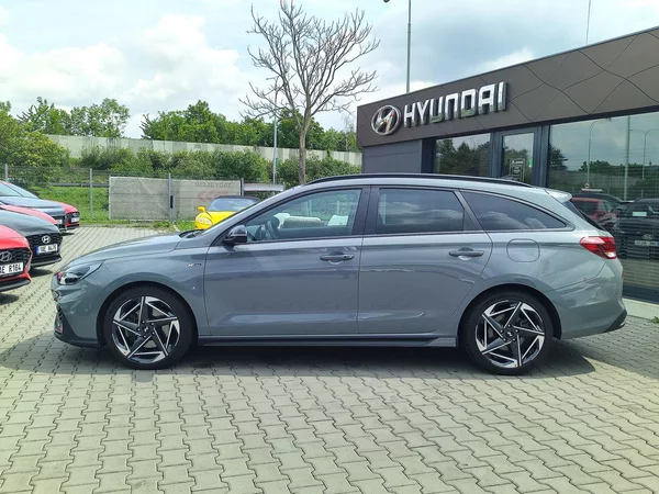 Hyundai i30 1.5 T-GDi/103kW N-Line DCT - foto 8