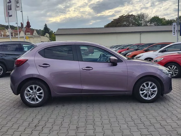 Mazda 2 1.5 Skyactiv/55kW - foto 4