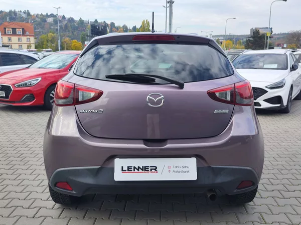 Mazda 2 1.5 Skyactiv/55kW - foto 6
