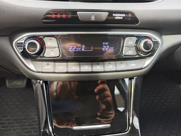 Hyundai i30 1.5 T-GDI/103kW Style DCT - foto 21