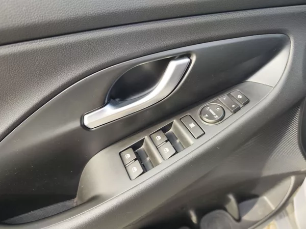 Hyundai i30 1.5 T-GDI/103kW Style DCT - foto 32