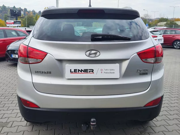 Hyundai ix35 2.0 CRDI/100kW Style - foto 6