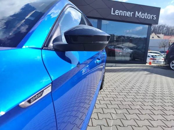 Škoda Superb 2.0 TDi/147kW Sportline DSG - foto 13
