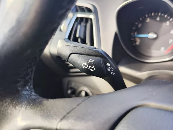 Ford C-MAX 1.5 EB/110kW Titanium AT - foto 22